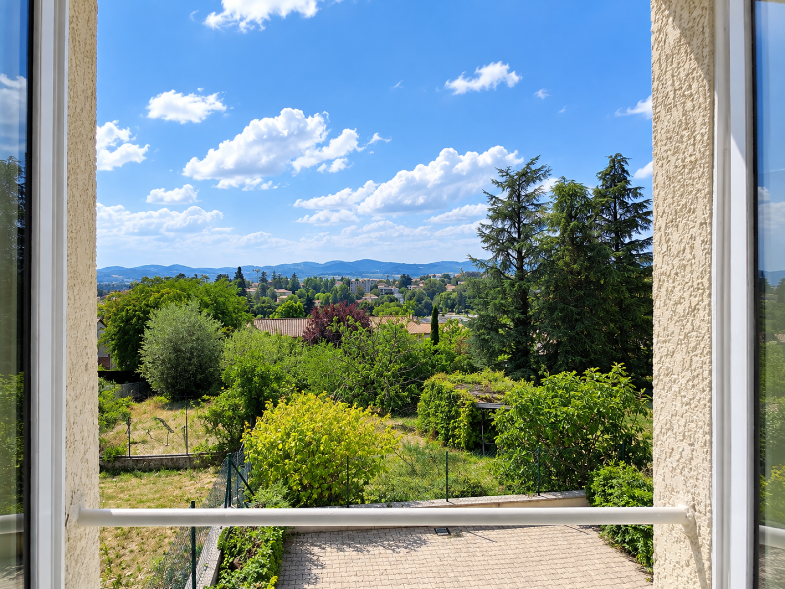 Appartement 2 pièces 38 m² · à Grézieu-la-Varenne · 38 m² · 750 €/mois